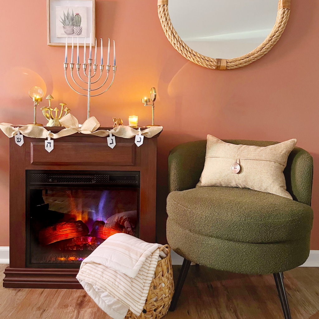 Decorating an Interfaith Home for the Holidays