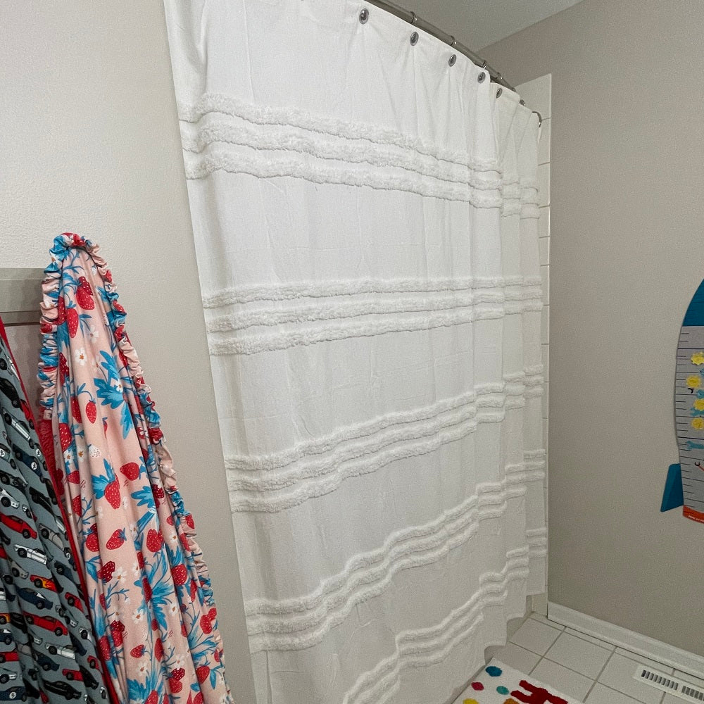 Don't Throw Away Your Old Shower Curtain -- Upcycle It Instead!