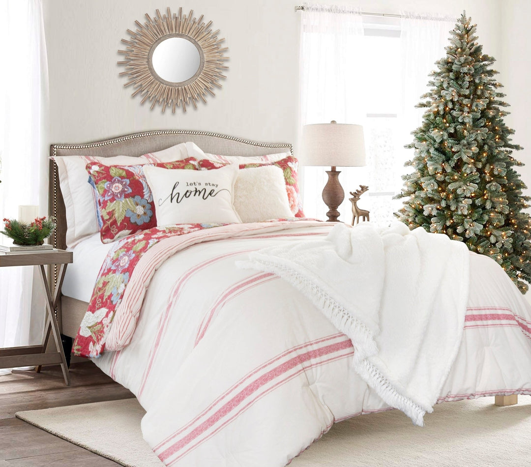 Farmhouse Holiday Curated Collection