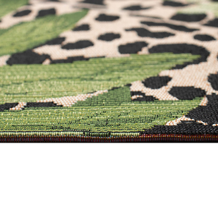 Green | 1'11" x 7'6"