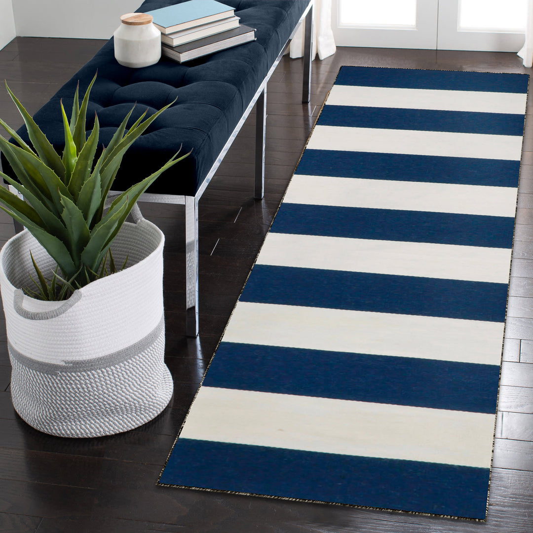 Navy | 2' x 8'