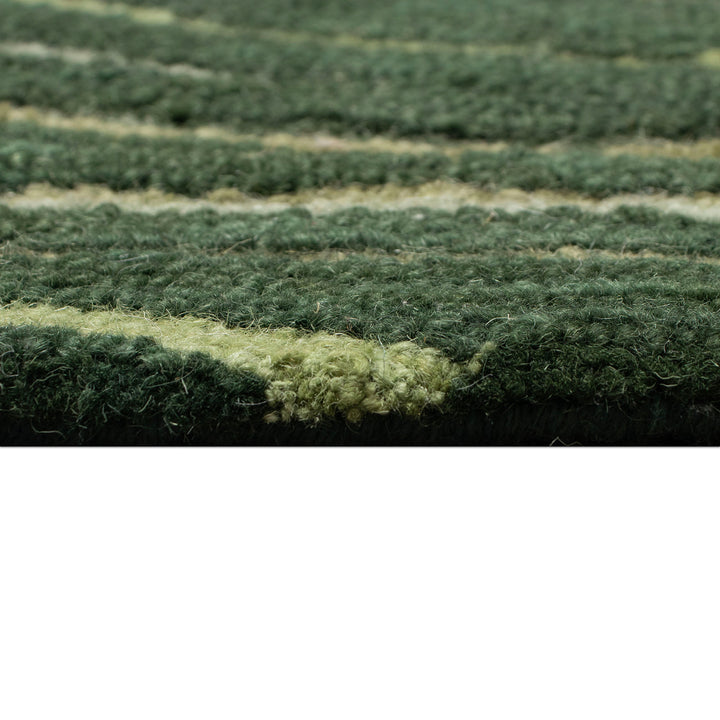 Moss | 8'3" x 11'6"