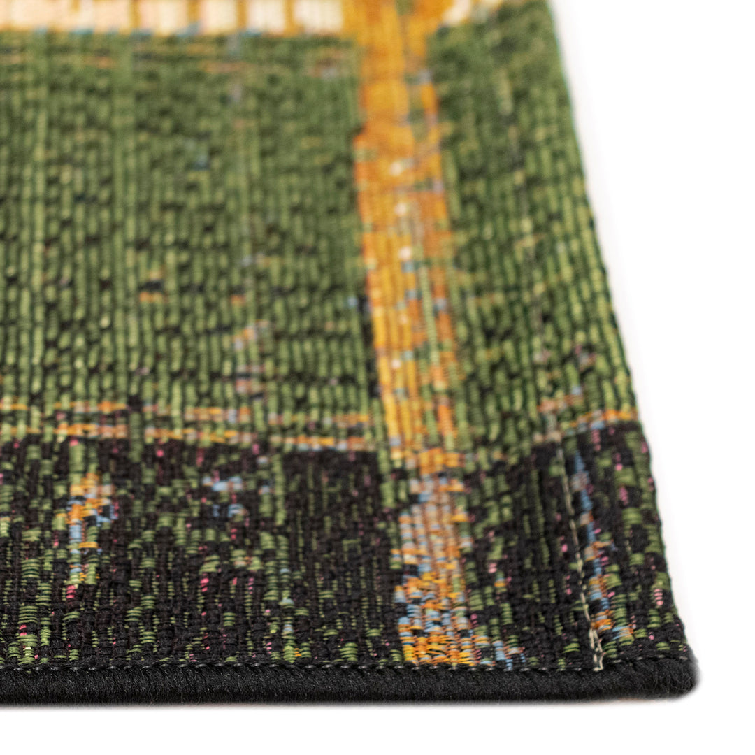 Green | 2' x 2'10"