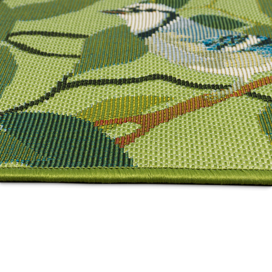 Green | 2'5" x 3'11"