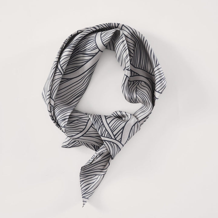 Navy/Neutral | 26" x 26"