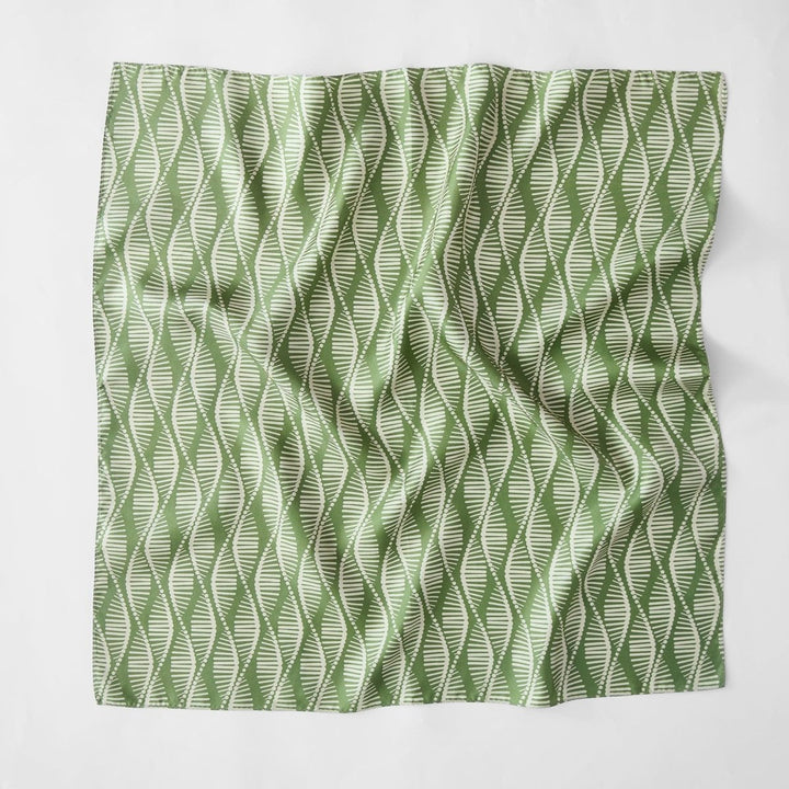 Green/Cream | 26" x 26"