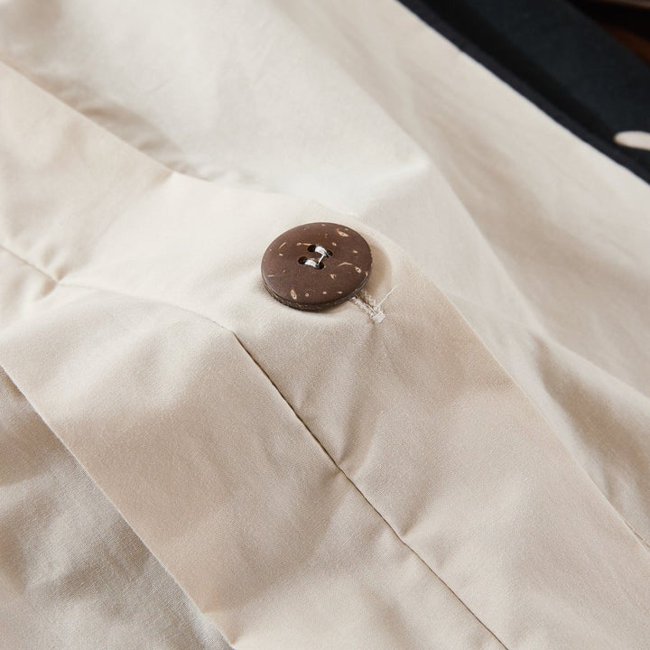 Brown/Neutral | Queen