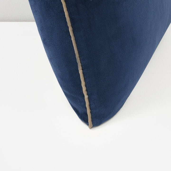 Navy | 20" W x 20" L