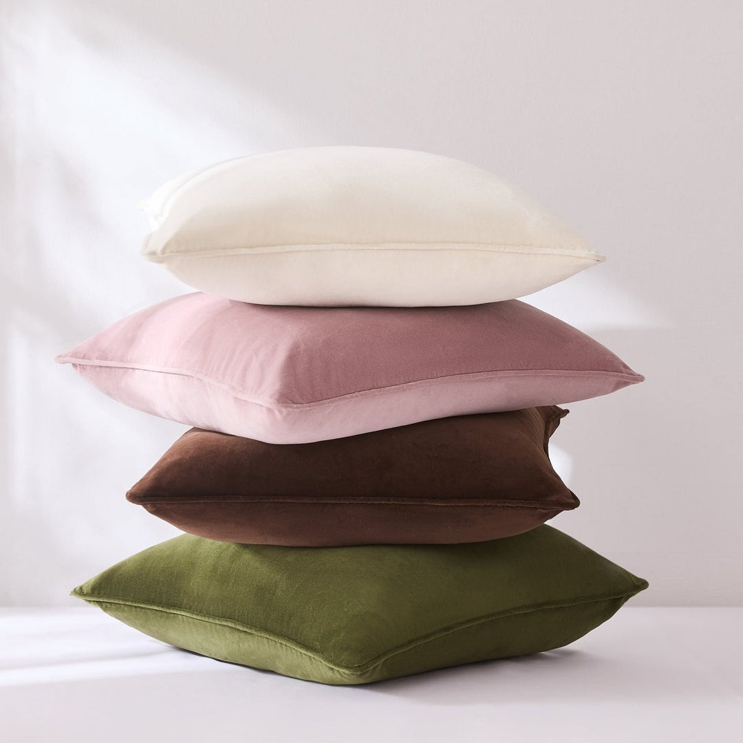 Brown | 22" W x 22" L