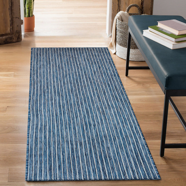 Navy | 1'11" x 4'11"