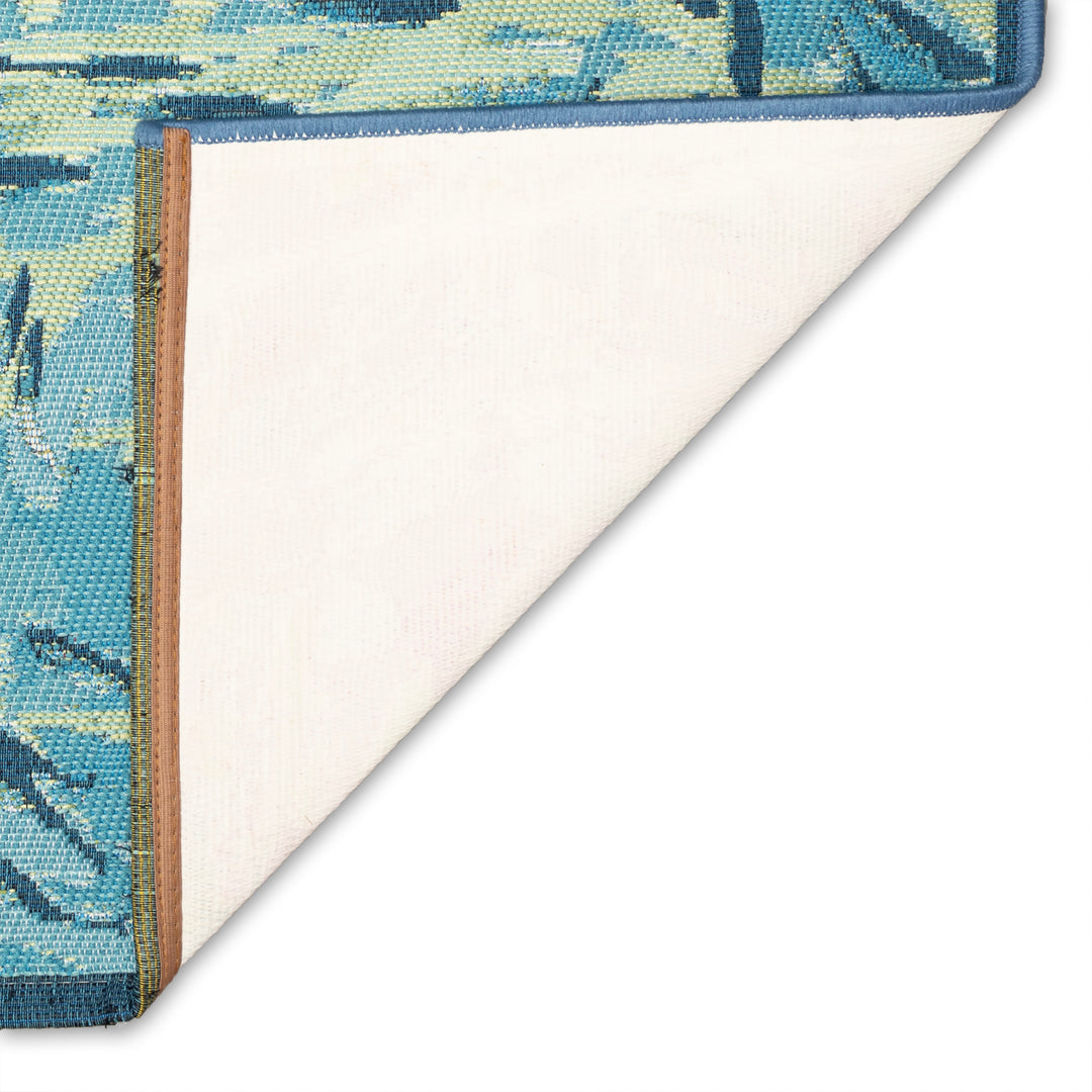 Blue | 2'5" x 3'11"