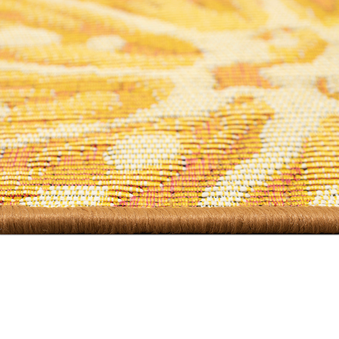 Yellow | 2'6" x 1'8 Shaped