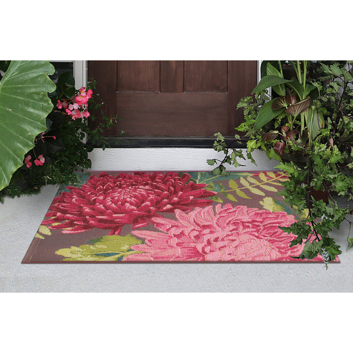 Fuchsia | 1'11" x 4'11"