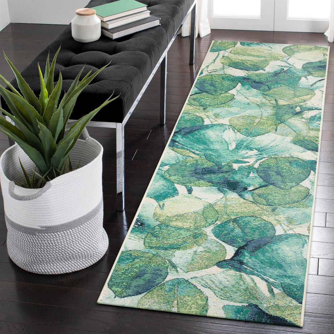 Green | 1'11" x 7'6"