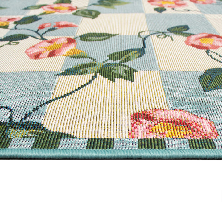 Aqua | 1'11" x 4'11"