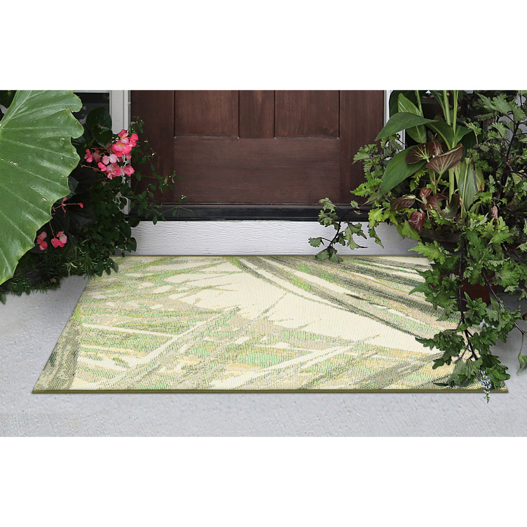 Green | 1'11" x 4'11"
