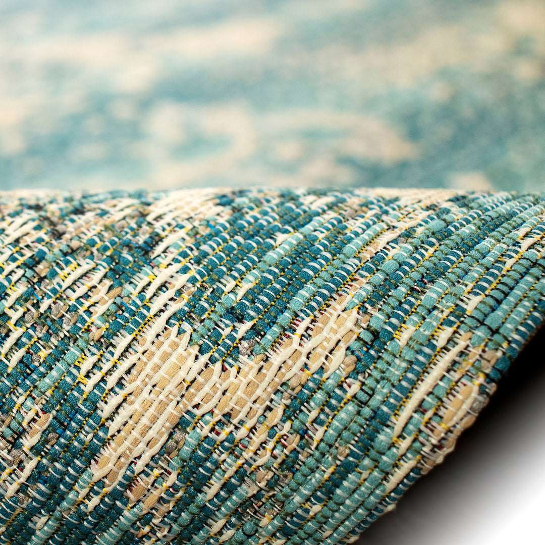 Sea | 8'10" x 11'9"