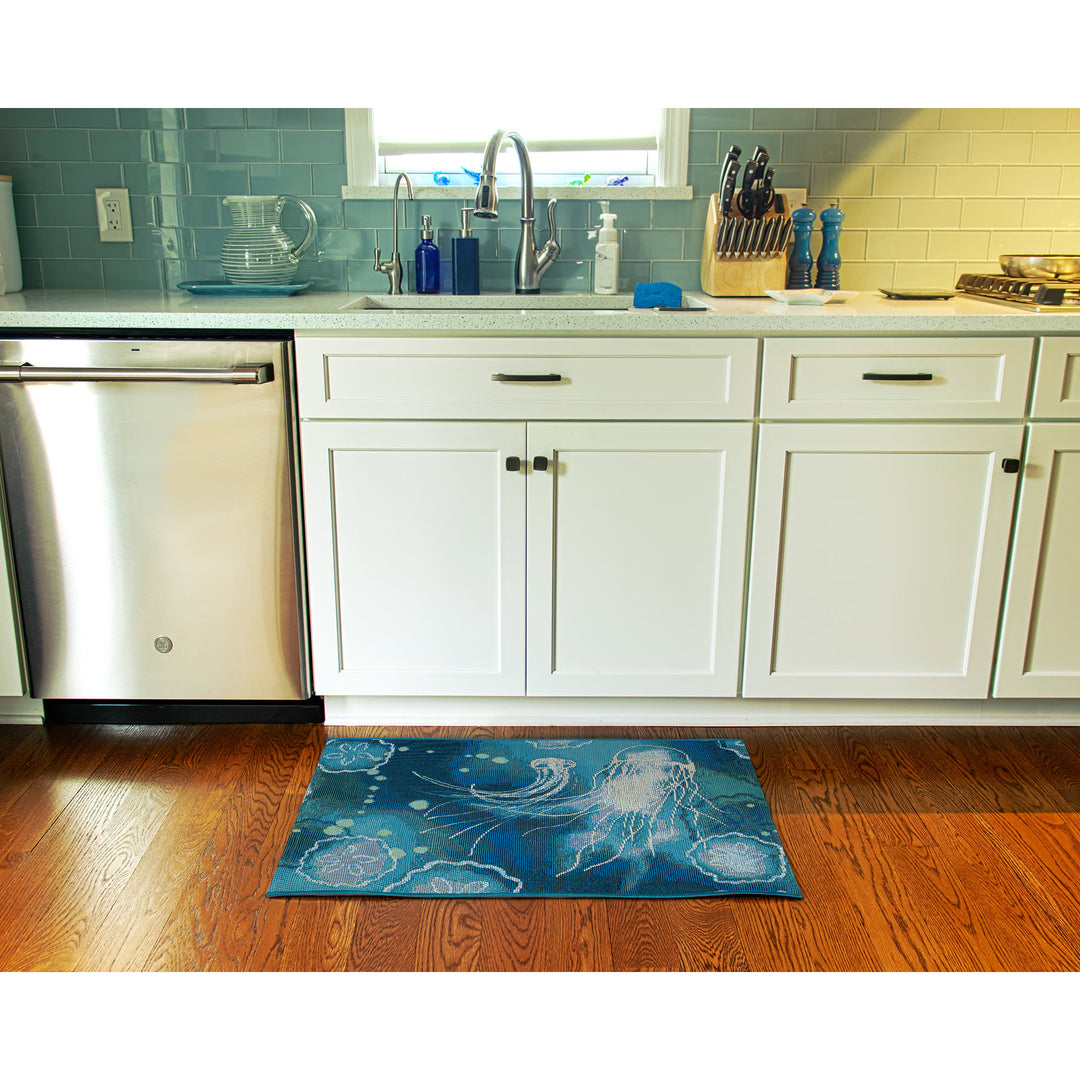Blue | 2'5" x 3'11"