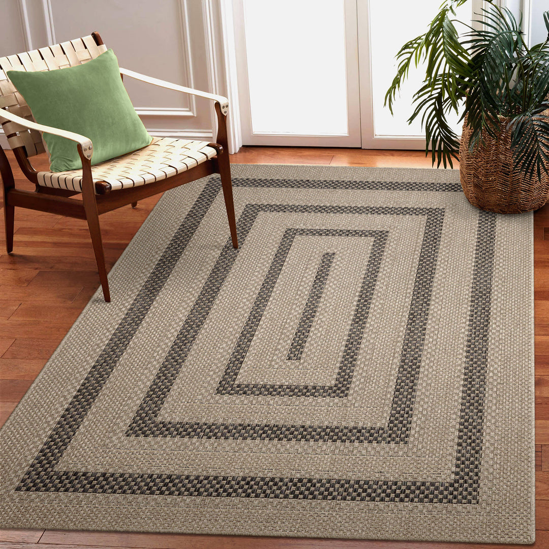 Taupe | 3'3" x 4'11"