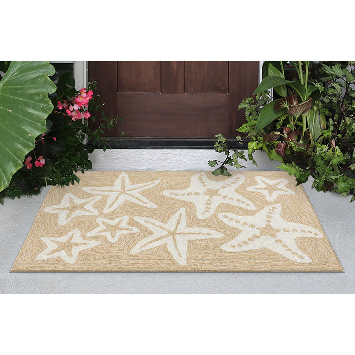 Neutral | 1'8" x 2'6"