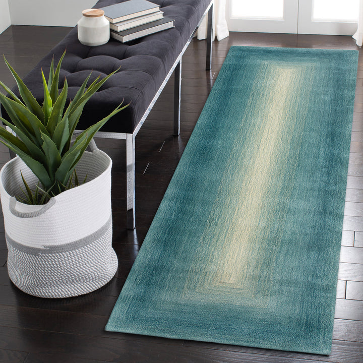 Aqua | 2' x 7'6"