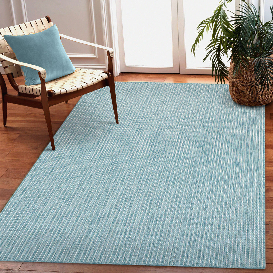 Aqua | 7'10" x 9'10"