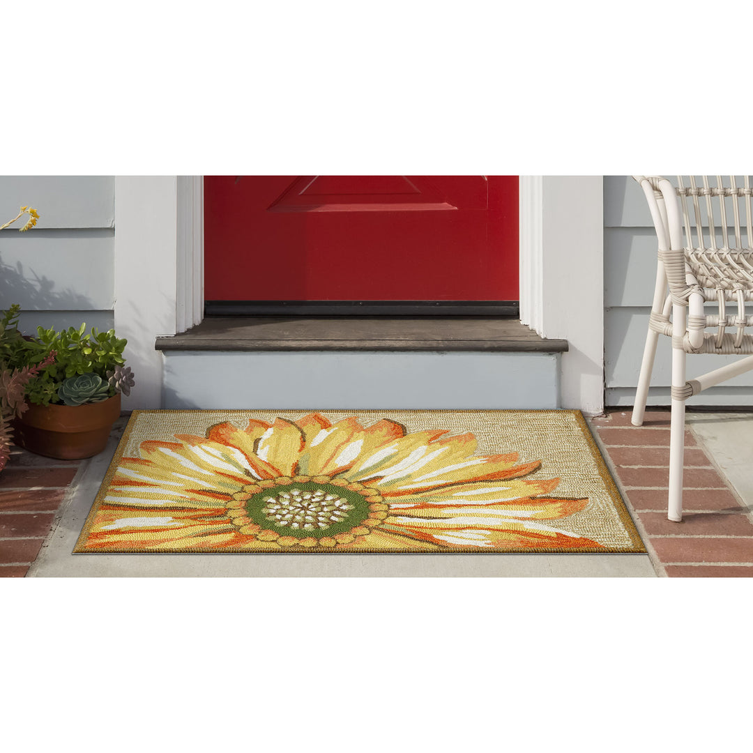 Yellow | 1'8" x 2'6"