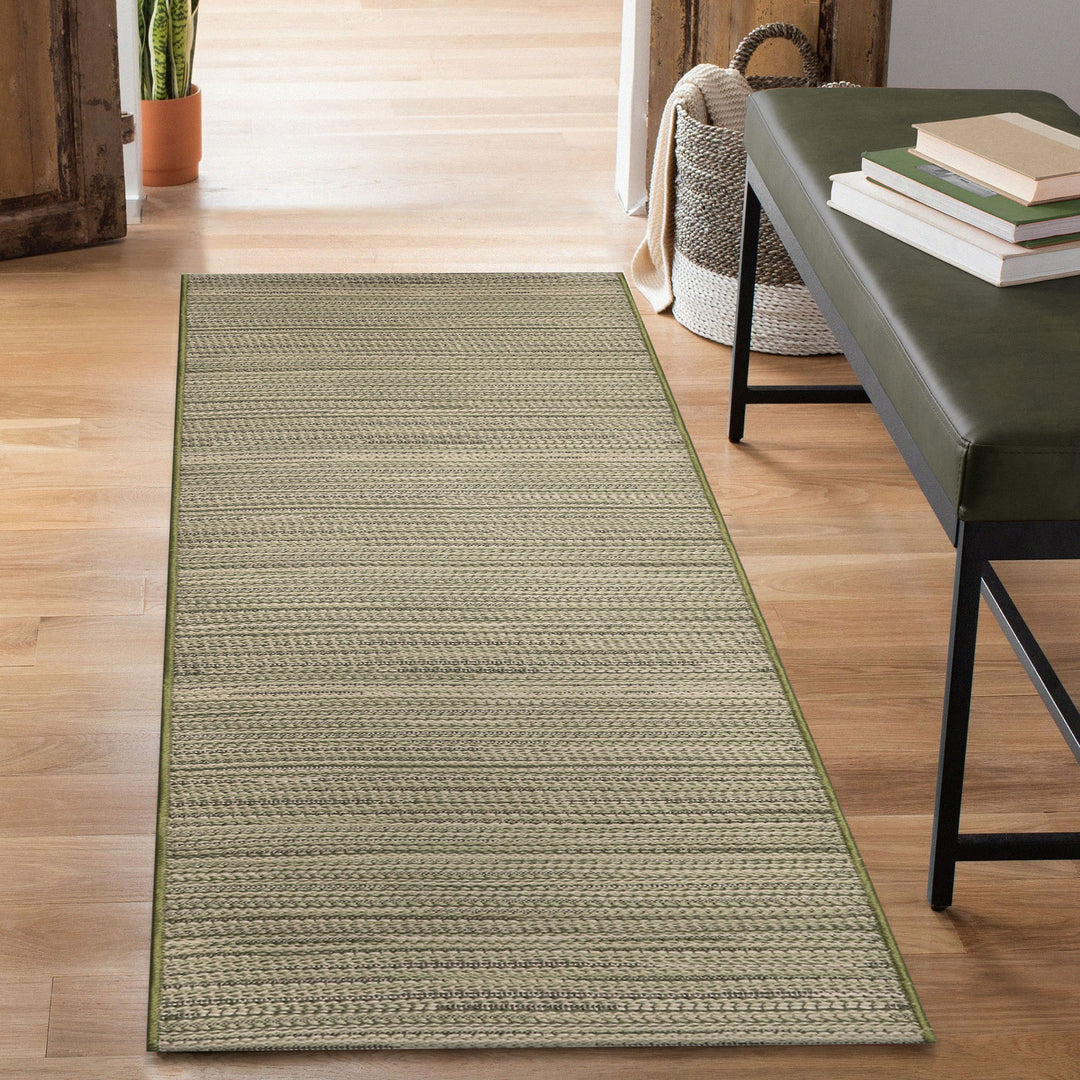 Green | 1'11" x 4'11"