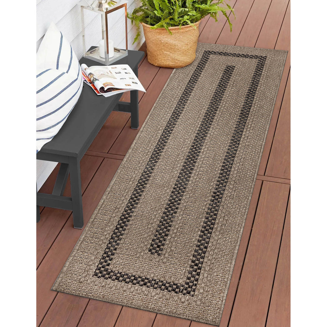 Taupe | 1'11" x 7'6"