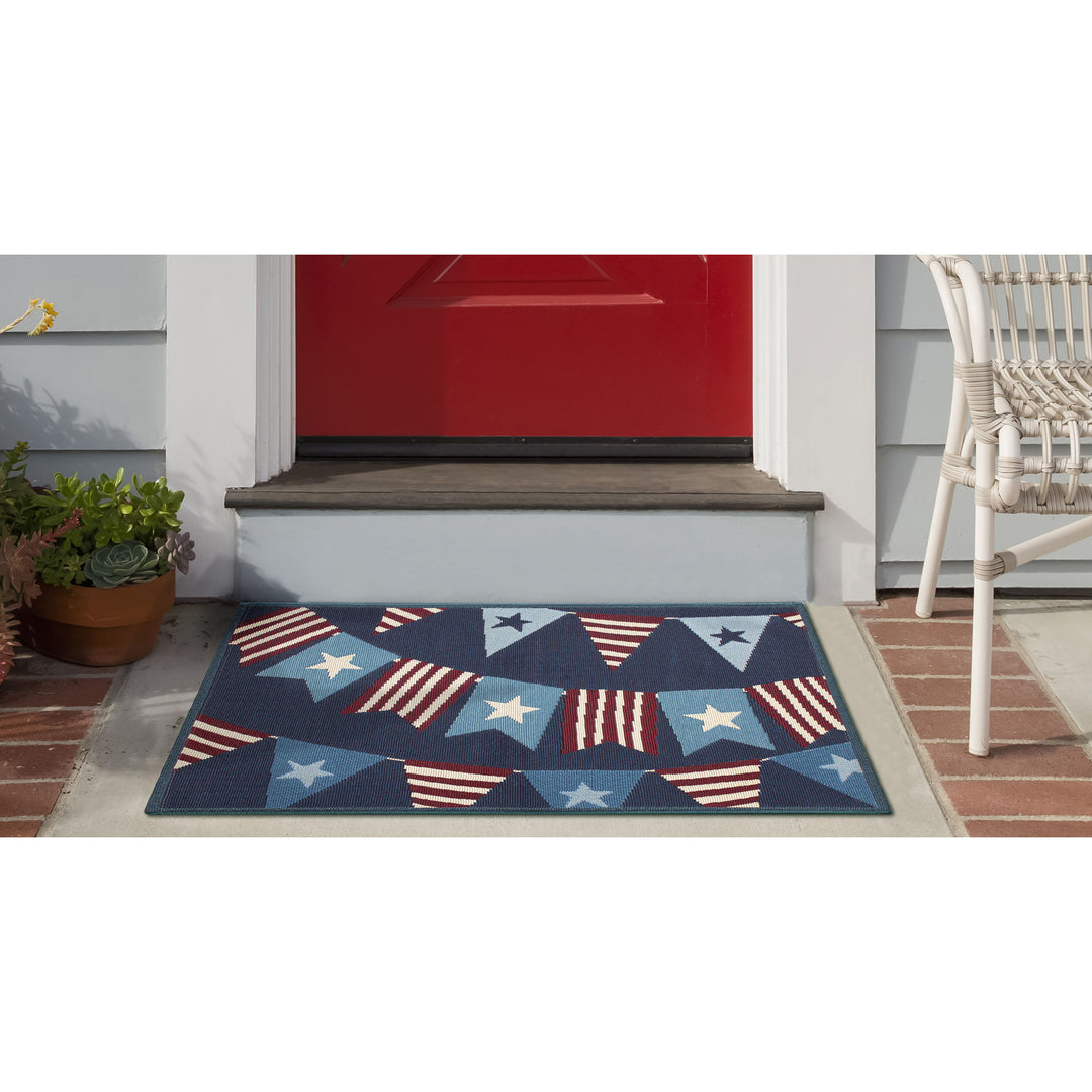 Navy | 2'5" x 3'11"