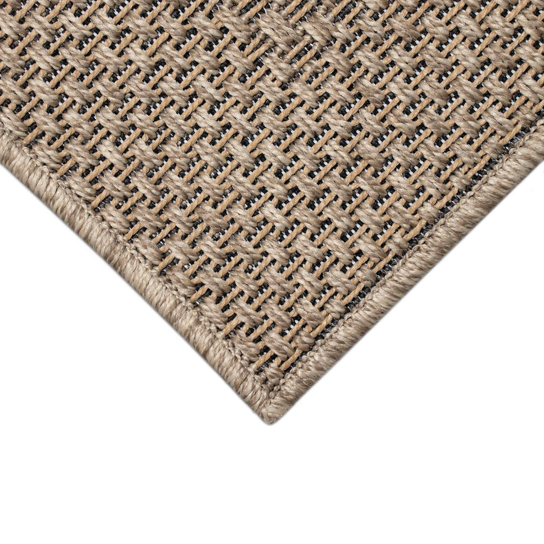 Taupe | 5'3" x 7'3"