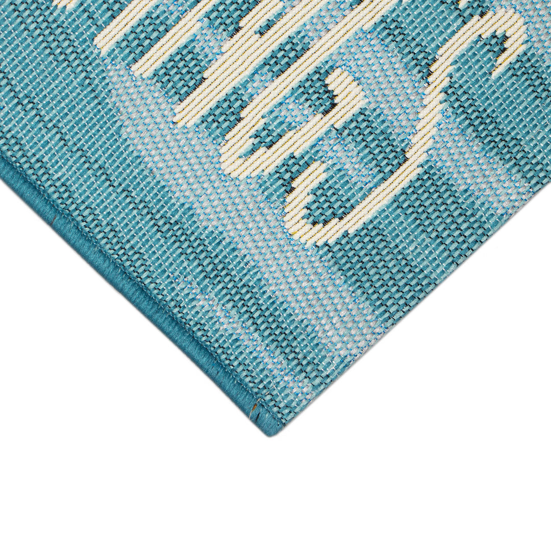 Ocean | 2'5" x 3'11"