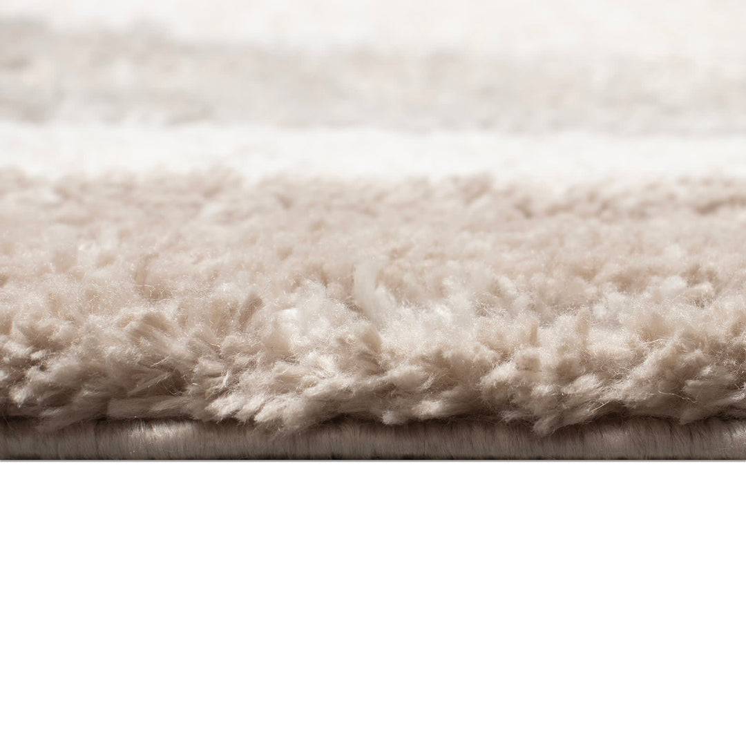 Neutral | 3'3" x 4'11"