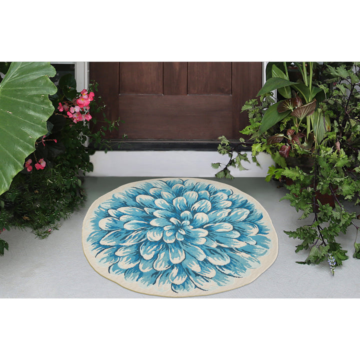 Blue | 3'3" x 3'3"