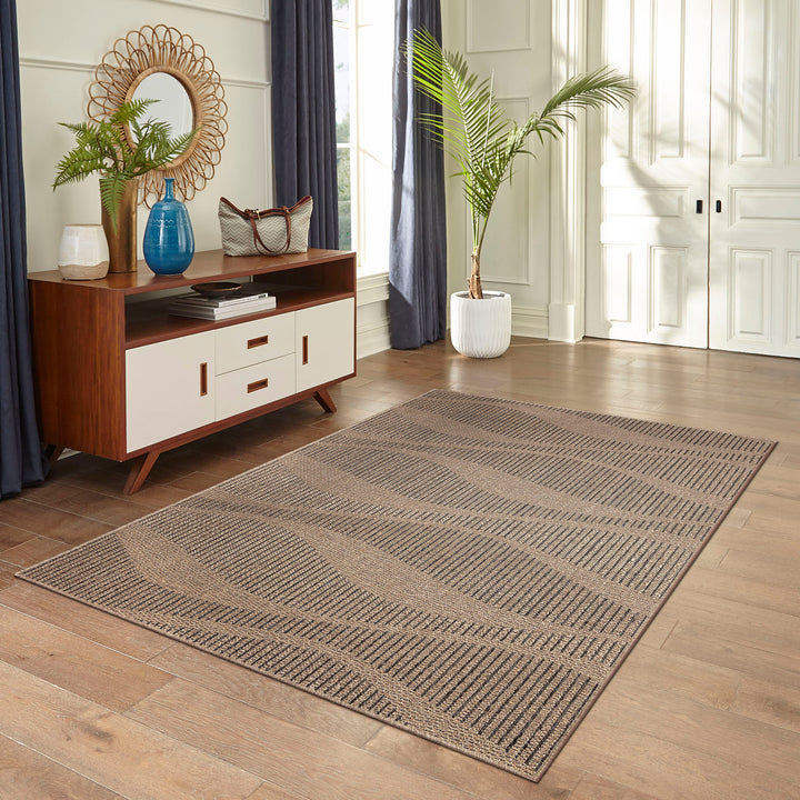 Taupe | 6'6" x 9'4"