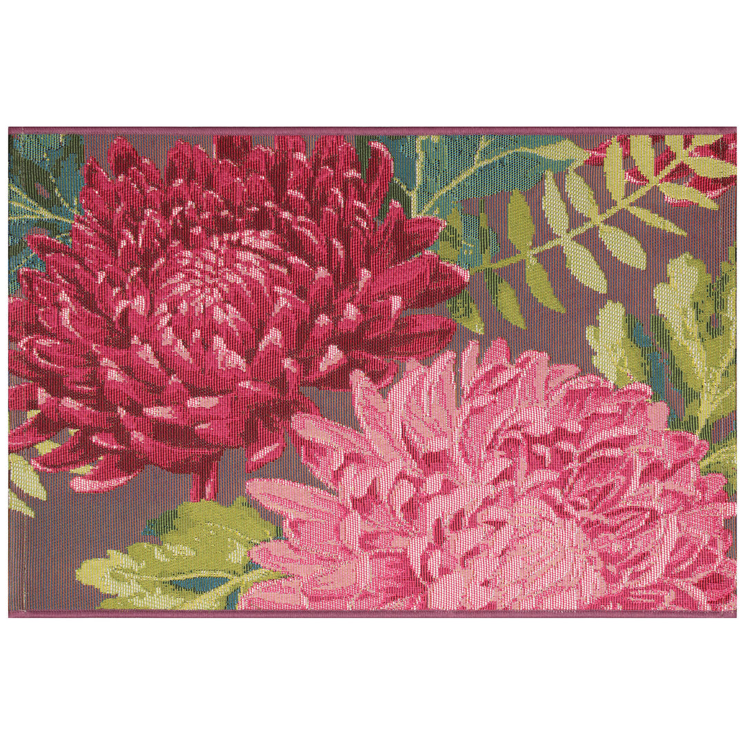 Fuchsia | 2'5" x 3'11"