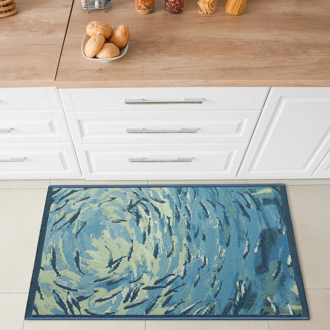 Blue | 2'5" x 3'11"