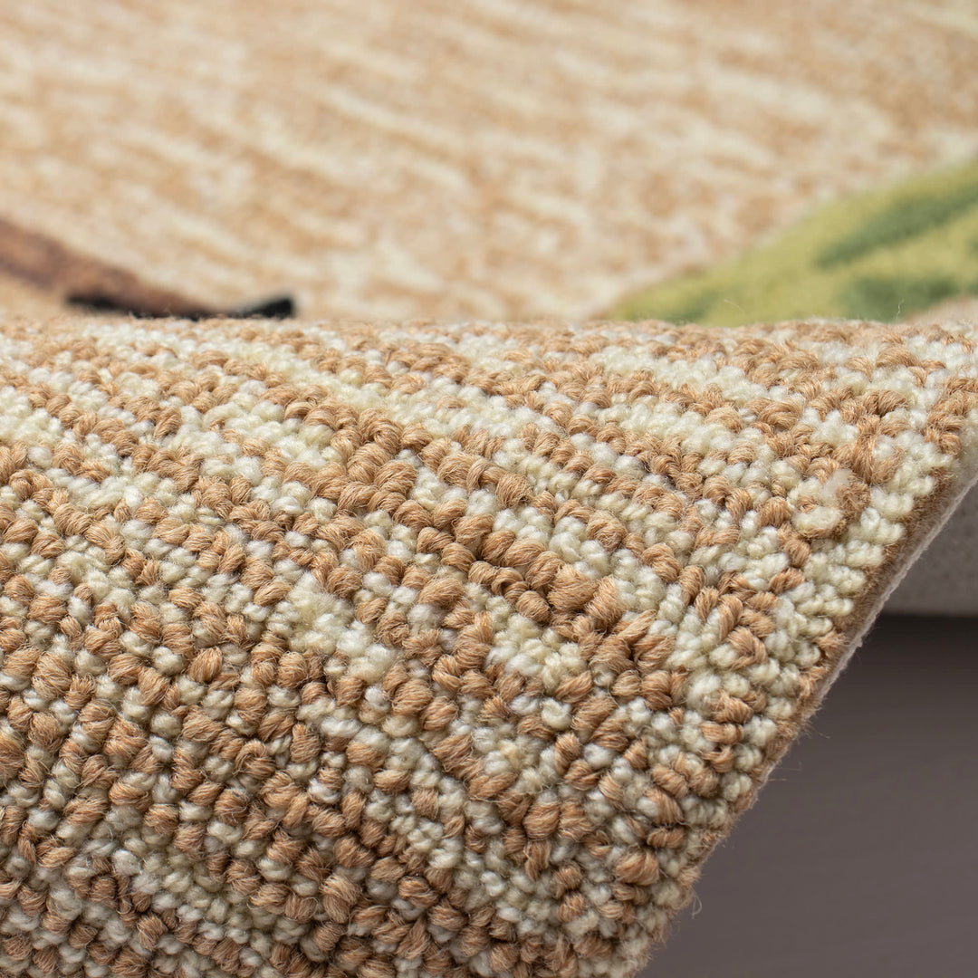 Neutral | 1'8" x 2'6"