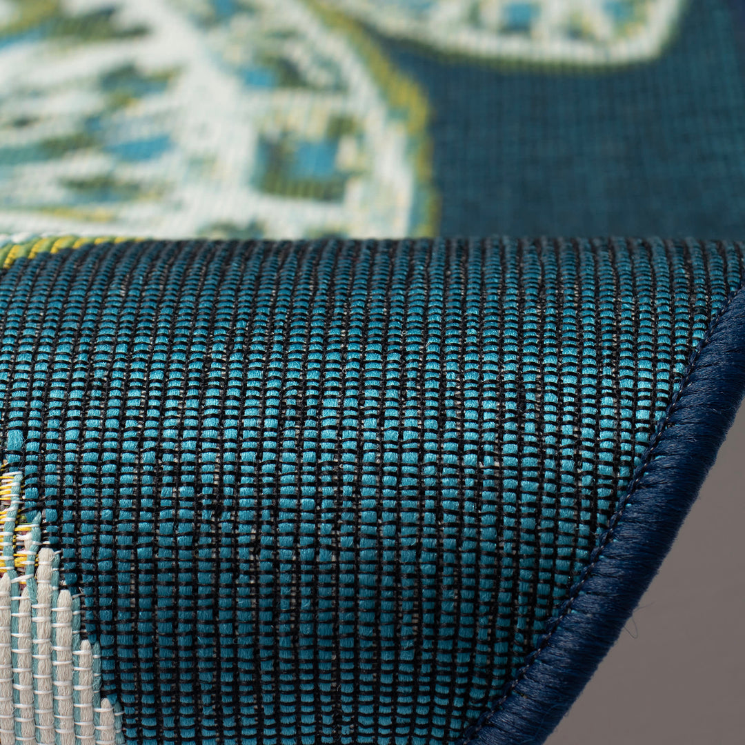 Blue | 3'3" x 2'1" Shaped
