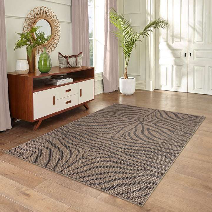 Taupe | 7'10" x 9'10"