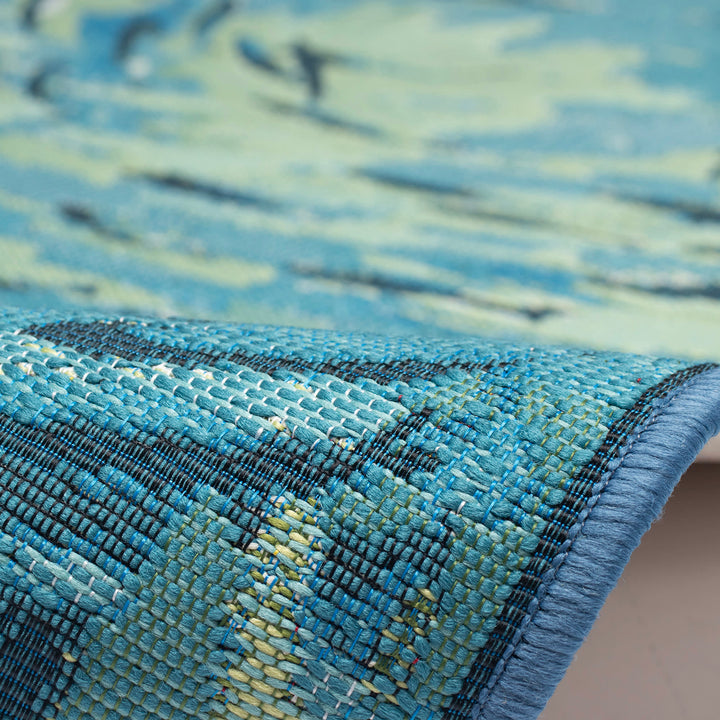 Blue | 2'5" x 3'11"
