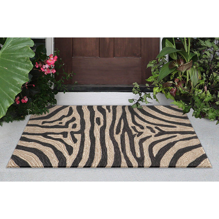Black | 2' x 3'