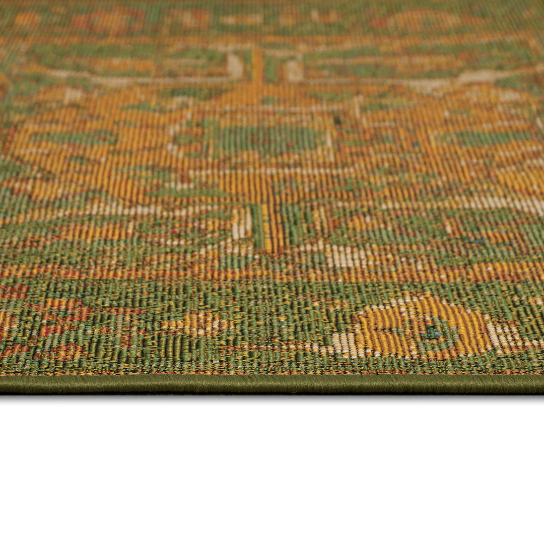 Green | 1'11" x 4'11"