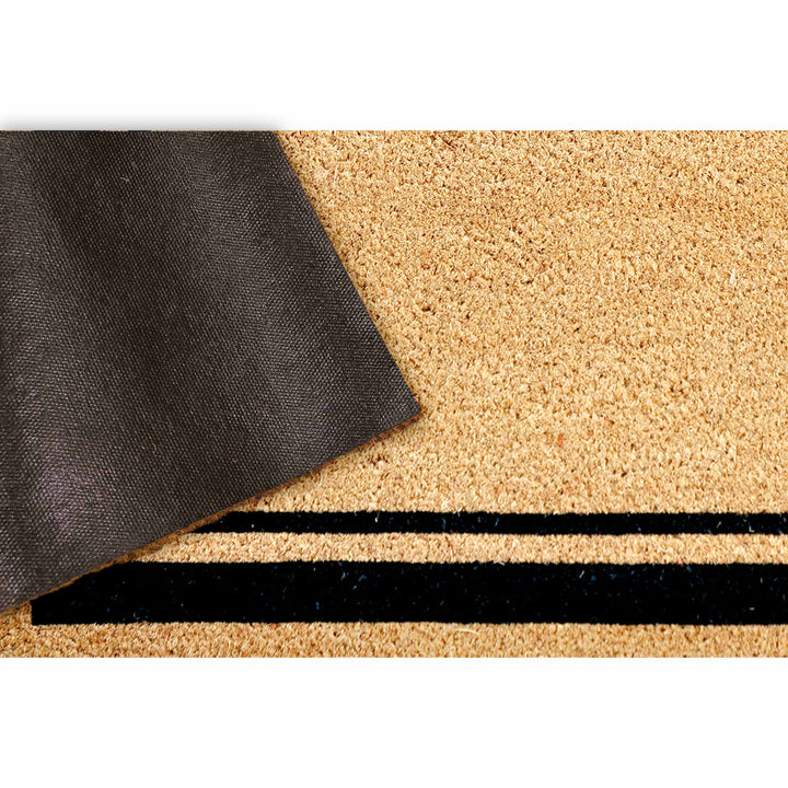Black | 1'6" x 2'6"