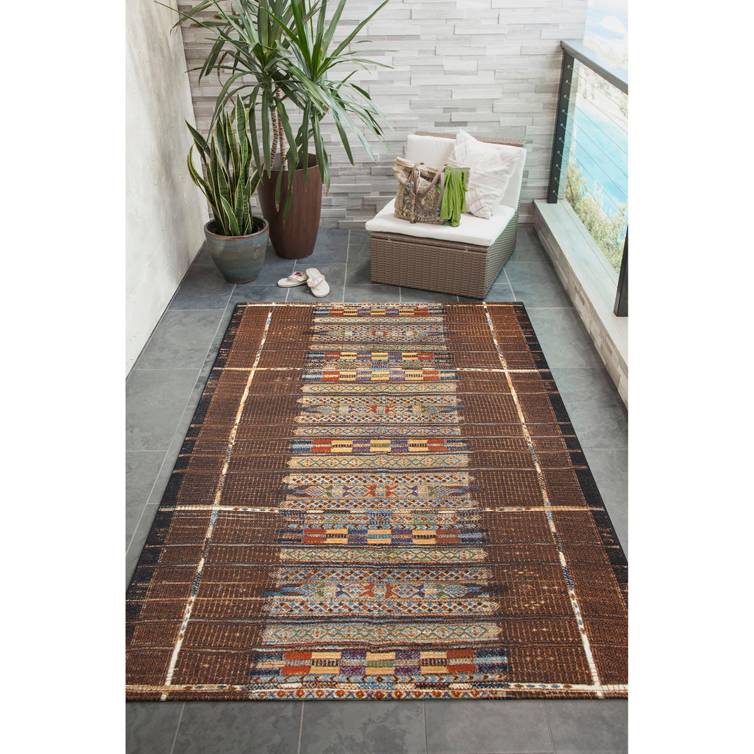 Brown | 4'10" x 7'6"
