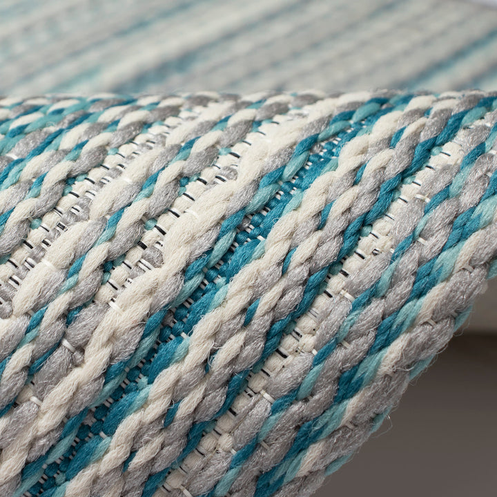 Aqua | 1'11" x 4'11"