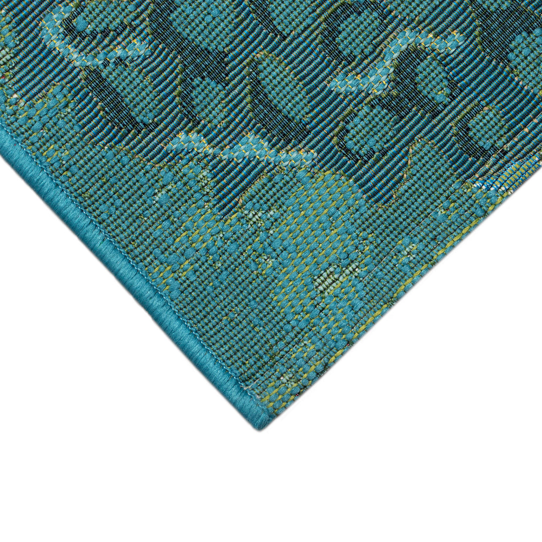 Aqua | 3'3" x 4'11"
