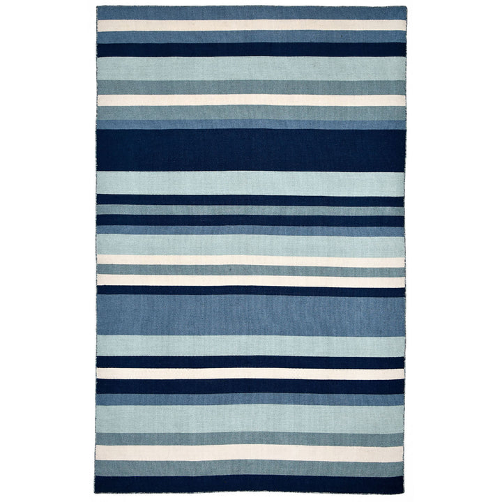 Water | 5' x 7'6"