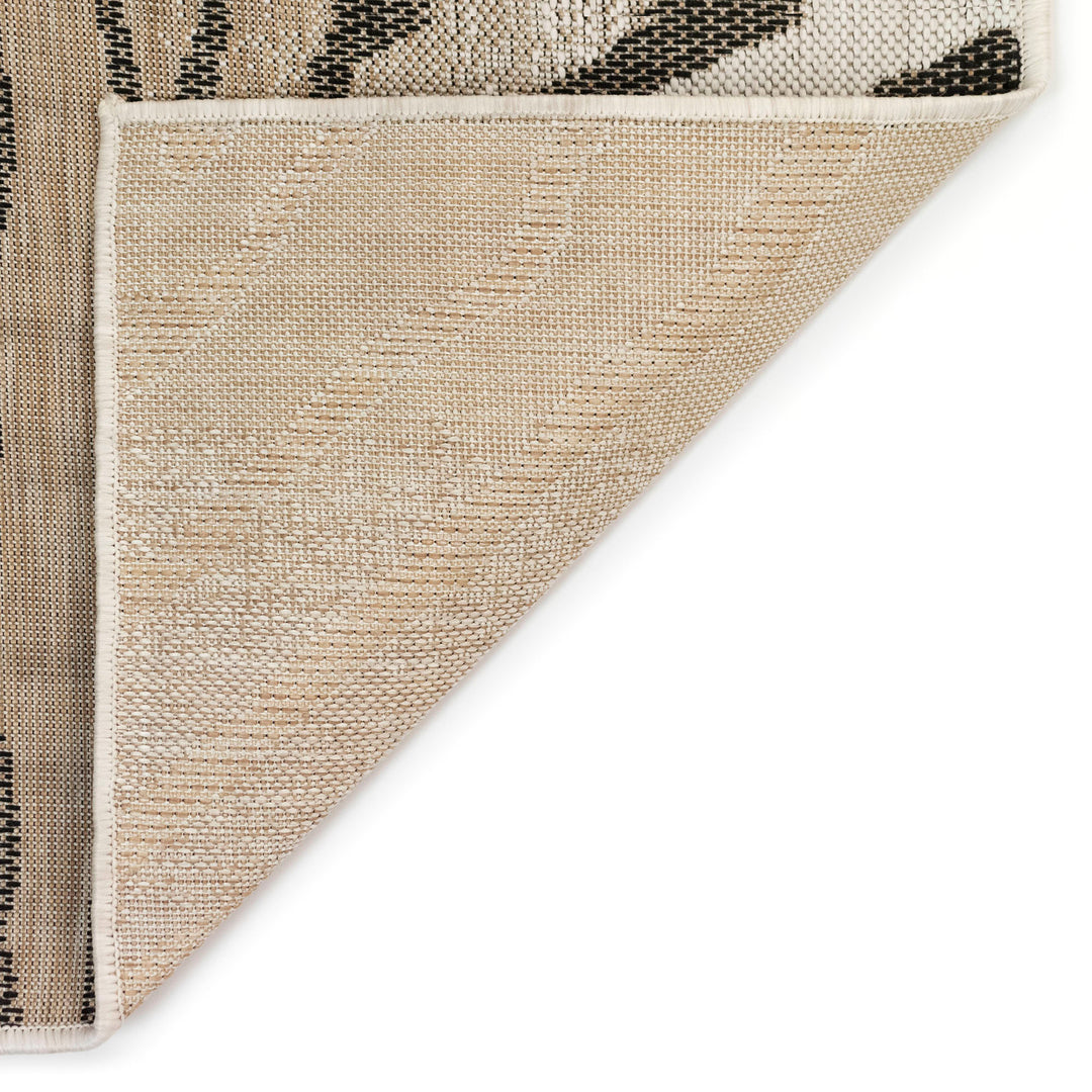 Sand | 1'11" x 4'11"