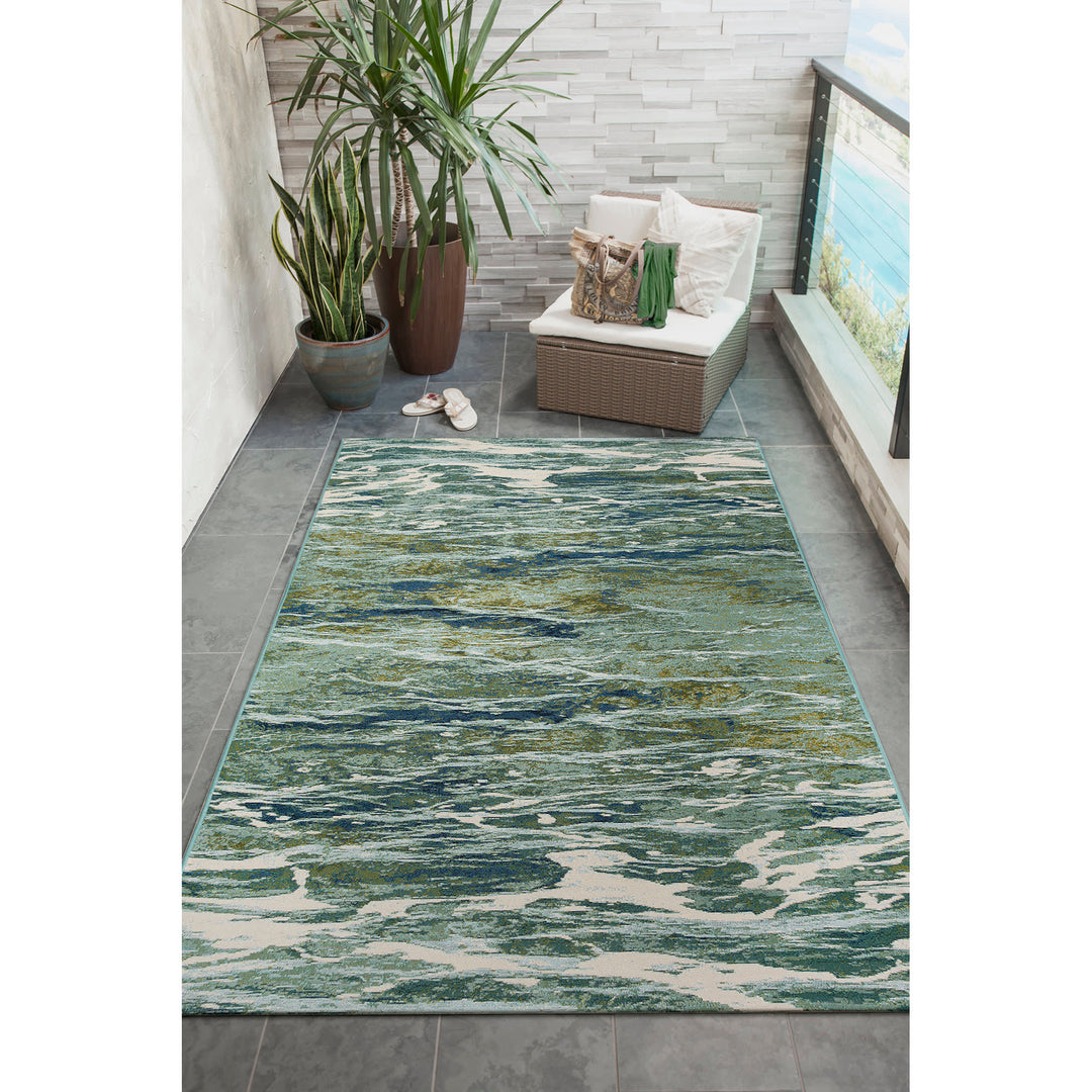 Sea | 8'10" x 11'9"